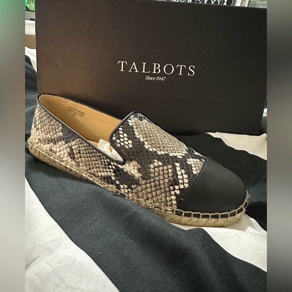 Brand new Talbots size 6M - Picture 4 of 6